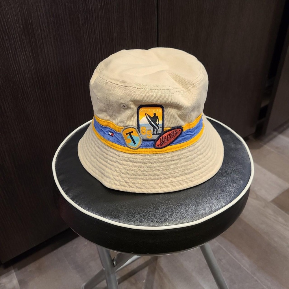 Tommy Hilfiger Bucket Hat